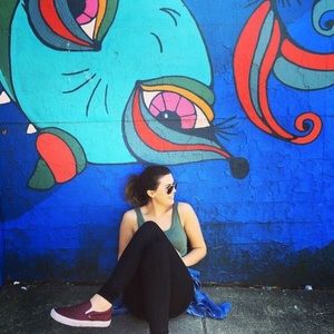 Meet your Posher, Jessica